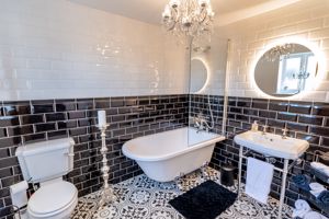 Photo 24- click for photo gallery